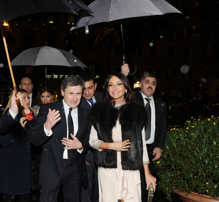 Azerbaijani First Lady views premiere opera of 'The Two Foscari' by Giuseppe Verdi  (PHOTO)